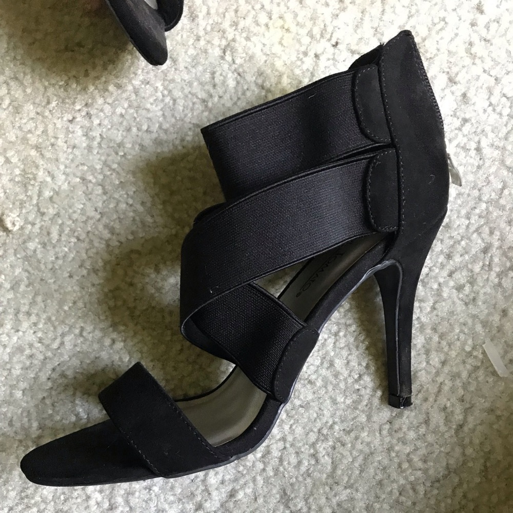 Black stretchy heels